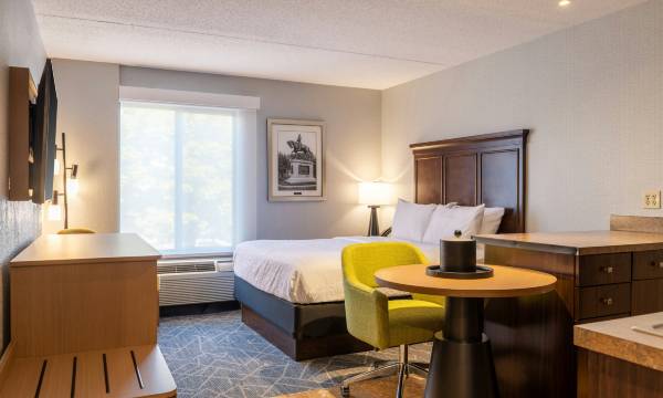 Hampton Inn Portsmouth Central