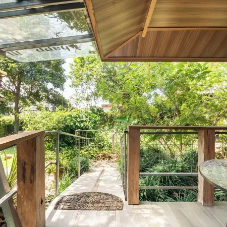 Peaceful Garden Guest House 5 Minutes From SJO Airport