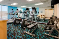 Fairfield Inn & Suites Pecos - parking