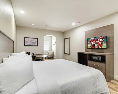 ريد روف إن بلس + جالفيستون - بيتش فرونت Hotels near شاطئ إيست بيتش (East Beach)