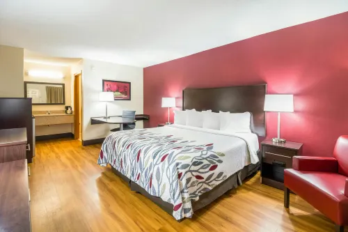 Red Roof Inn Clarksville - Motels