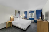 Spark by Hilton Glendale Phoenix North - فطور