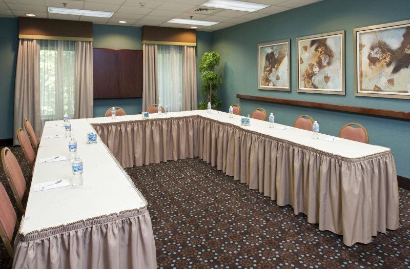Hampton Inn & Suites Kokomo photo 5