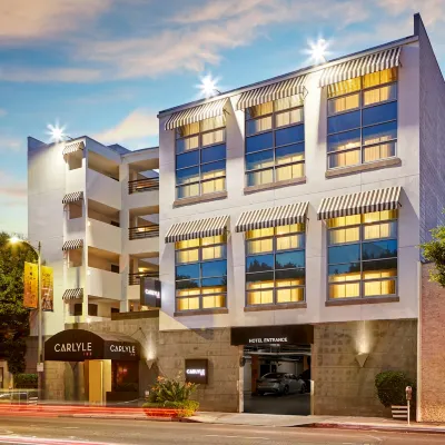 Carlyle Inn Hotels near Zimmer Children's Museum
