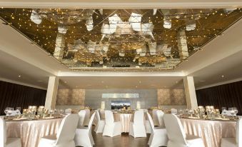 DoubleTree by Hilton Edinburgh - Queensferry Crossing