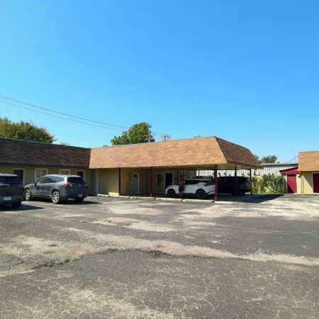 La-Ze L Motel Cushing OK