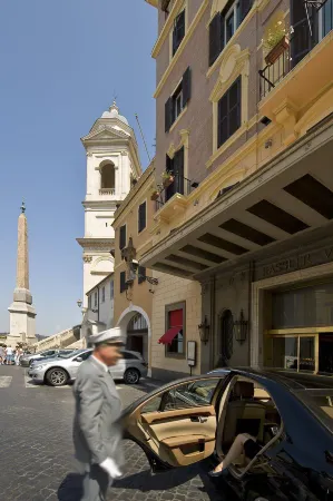 Hassler Roma Отели рядом с достопримечательностью «Гробница Цецилии Метеллы»