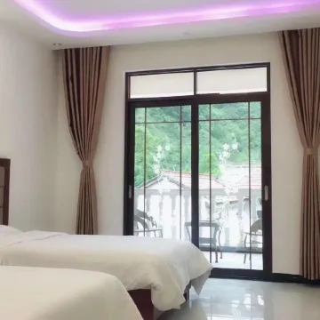 Taibai Tengfei Homestay Отели в г. Тайбай