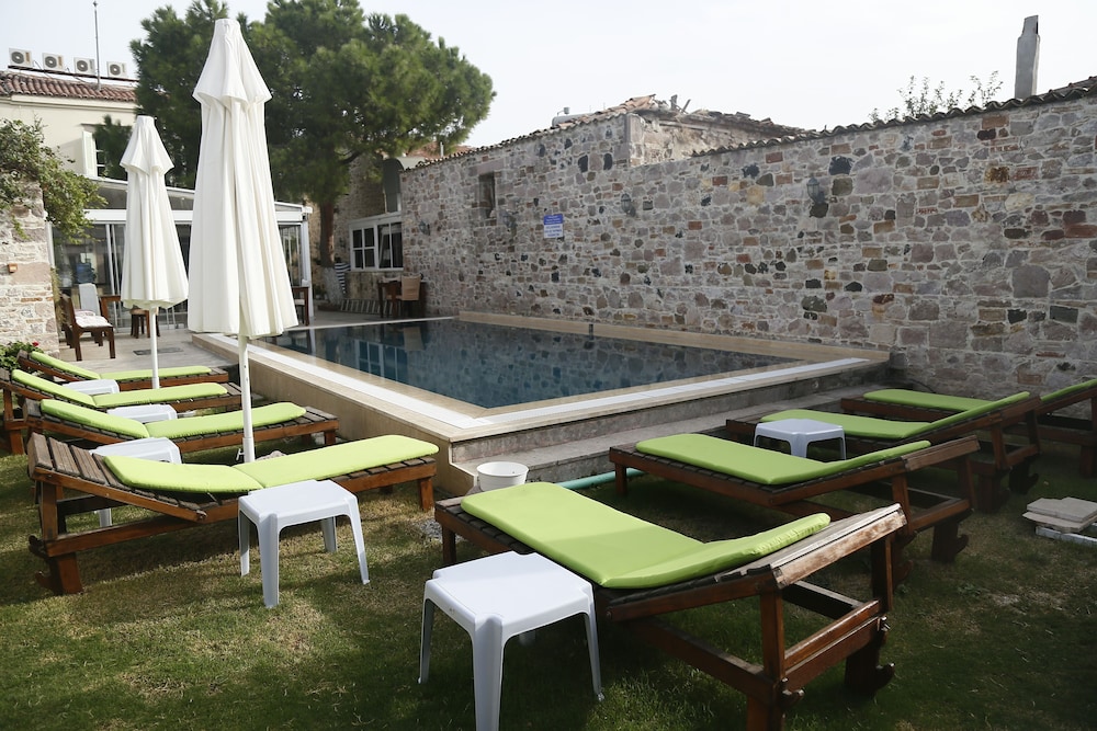 Cunda Poseidon Hotel