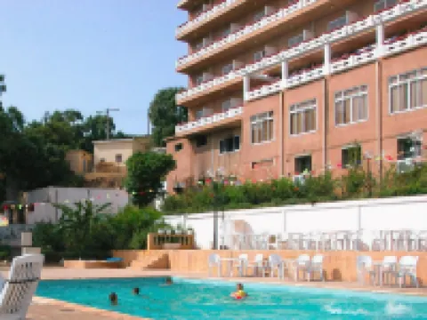 リム エル ジャミル ホテル アンナバのホテル