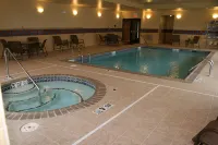 Hampton Inn Mountain Home - Pools