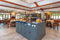 Hotel Rincon de Puembo, BW Signature Collection - breakfast