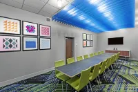 Holiday Inn Express & Suites Chanute