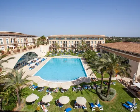 Grupotel Playa de Palma Suites & Spa Hotels in Ses Cadenes