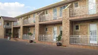 Croydon Hotel