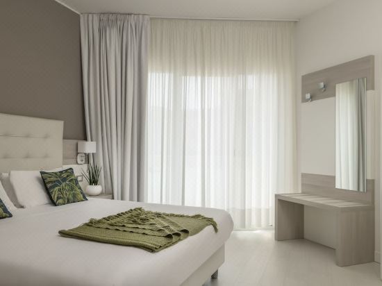 Hotel Delle Rose-Lido Di Jesolo Updated 2022 Room Price-Reviews & Deals |  Trip.com