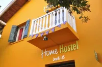 Hopa-Home Patagonia Hostel & Bar - parking