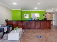 Quality Inn & Suites Hotels in Demopolis