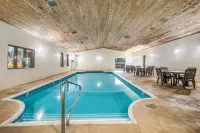 Americas Best Value Inn Marquette