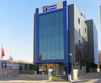 Holiday Inn Express Istanbul - Altunizade Hotels in Istanbul