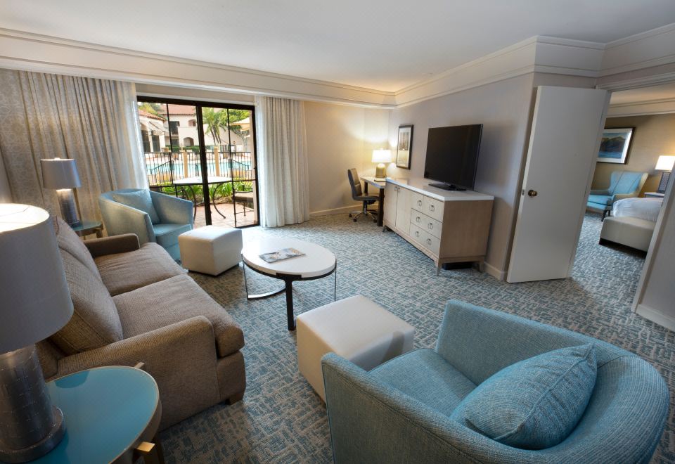Hilton Santa Barbara Beachfront Resort-Santa Barbara Updated 2023 Room  Price-Reviews u0026 Deals | Trip.com