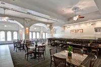 Embassy Suites by Hilton Miami International Airport Hotels in Miami Springs