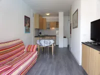 Appartamento con piscina condivisa