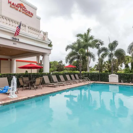 Hawthorn Extended Stay by Wyndham West Palm Beach