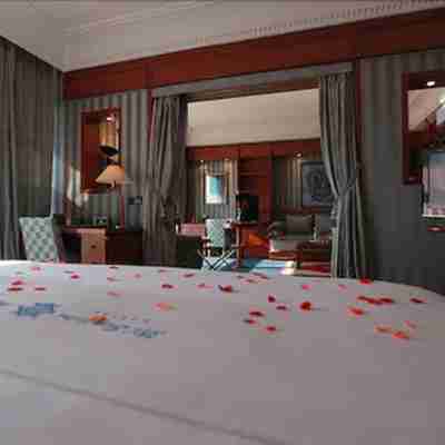 Hotel Transatlantique Rooms
