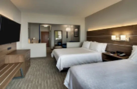 Holiday Inn Express & Suites CHICAGO NORTH-WAUKEGAN-GURNEE by IHG