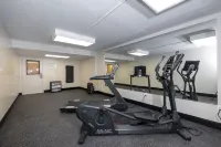 Red Roof Plus+ Tuscaloosa - University Отели в г. Таскалуса