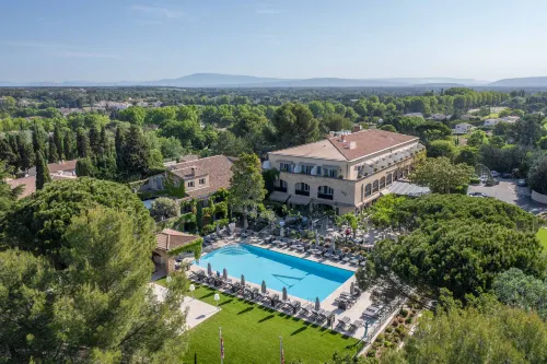 Le Vallon de Valrugues & Spa Hotels in Saint-Rémy-de-Provence