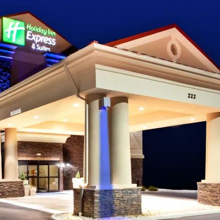 Holiday Inn Express & Suites LEWISBURG by IHG