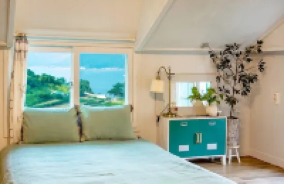 Namhae Painter and Flower Stay