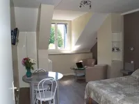 Sarl Aux Studios du Parc Hotels in Fougerolles