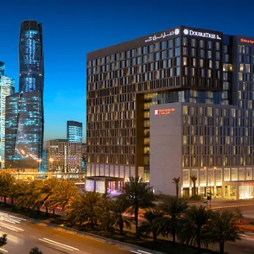 Hilton Garden Inn Riyadh Financial District Hotels near KAFD Wadi