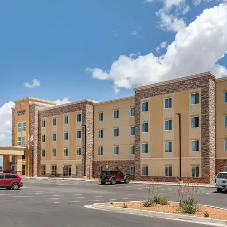 Comfort Inn & Suites