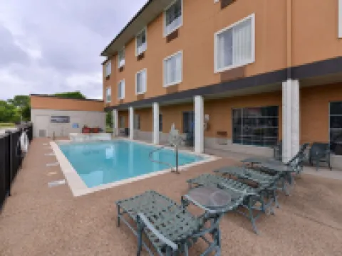 Comfort Inn & Suites Frisco - Plano フリスコのホテル