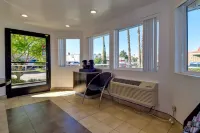 Motel 6 Riverside, CA - South - Pet friendly