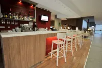 馬拉加機場康鉑飯店