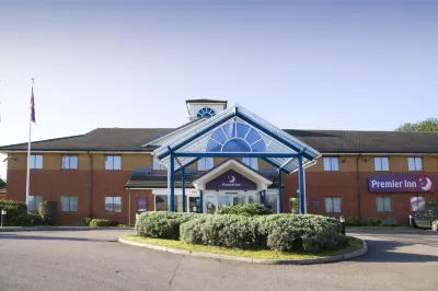 Premier Inn Luton South (M1, J9) Отели в г. Сент-Олбанс