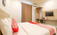 Grand Senggigi Hotel