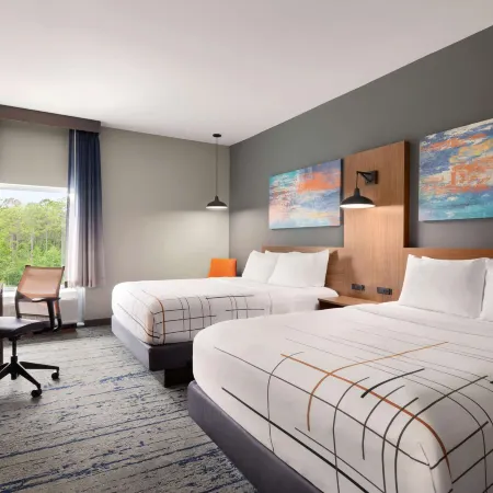 La Quinta Inn & Suites by Wyndham Brunswick/Golden Isles