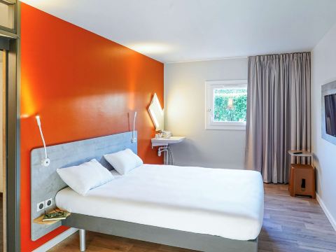 Hôtel ibis budget Aubenas