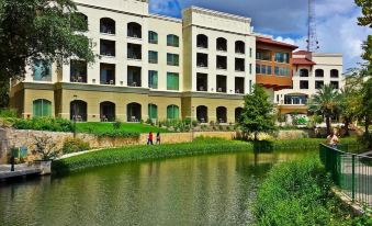 Wyndham Garden San Antonio Riverwalk/Museum Reach