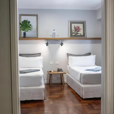 Carsson Hotel Downtown Buenos Aires Hotels in der Nähe von Kavanagh-Gebäude