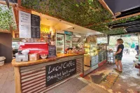 Arts Factory by Nomads - breakfast