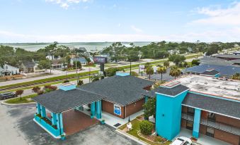 Garnet Inn & Suites, Morehead City Near Atlantic Beach