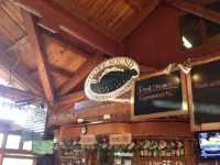 Howe Sound Inn & Brewing Company - bar