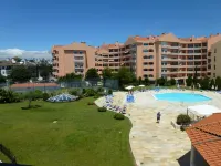 Riviera Hotel - Bãi biển